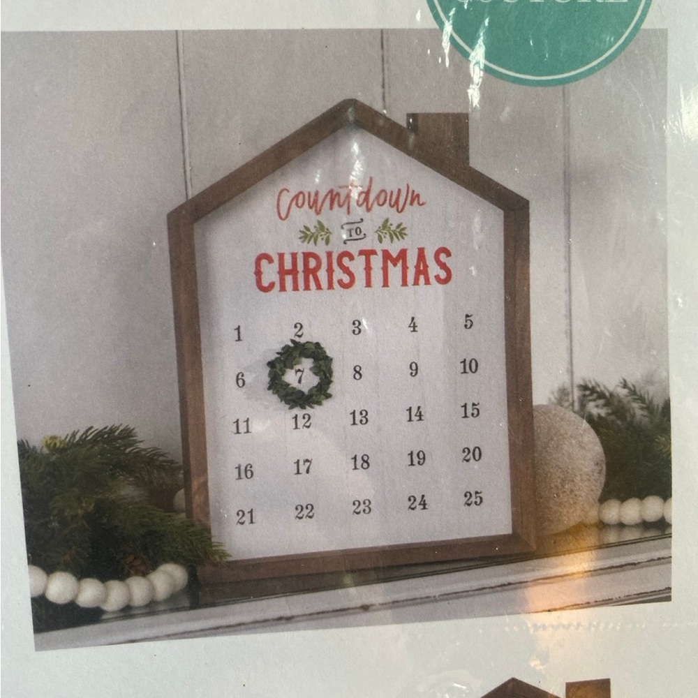 Chalk Couture Christmas Countdown Kit with Green and Black Accents - Picture 1 of 2